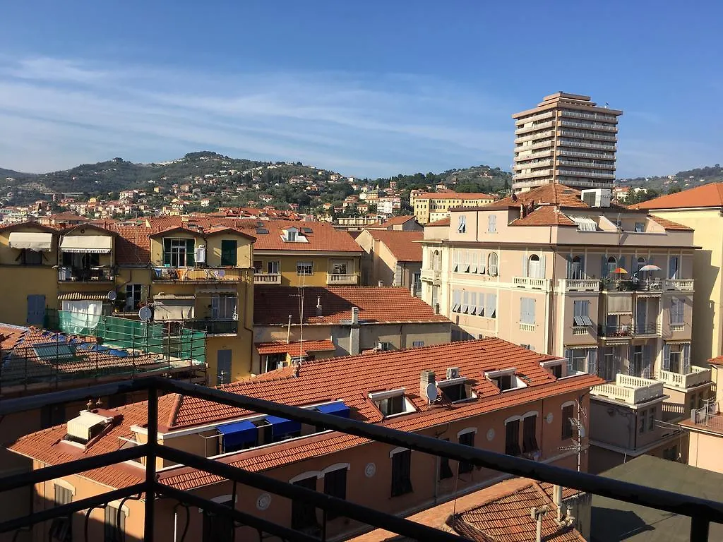 Nemo Apartment Imperia